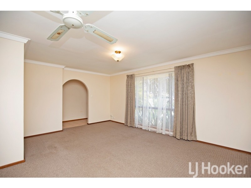 35 Kookerbrook Street, Dudley Park WA 6210