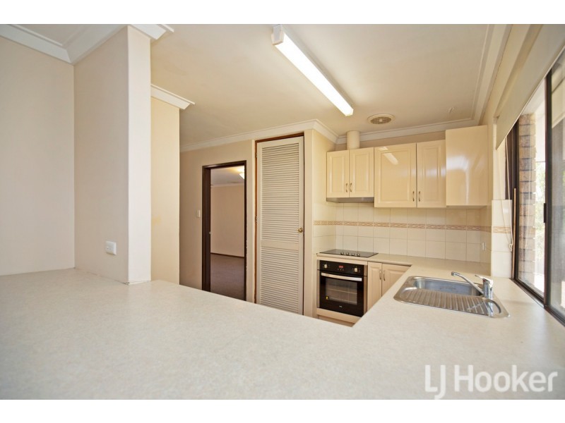 35 Kookerbrook Street, Dudley Park WA 6210