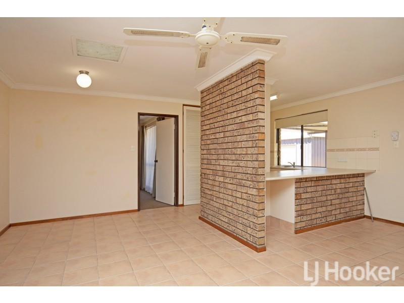 35 Kookerbrook Street, Dudley Park WA 6210