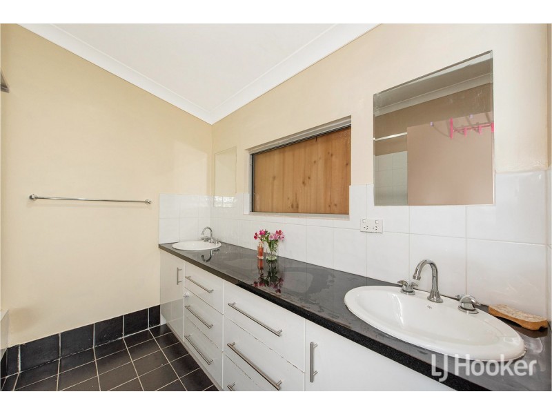 52 Murray Bend Drive, Ravenswood WA 6208