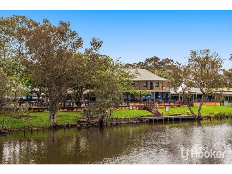 52 Murray Bend Drive, Ravenswood WA 6208