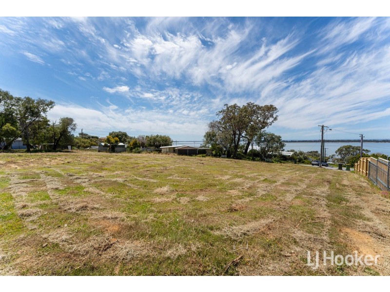 2 Avon Court, Dawesville WA 6211