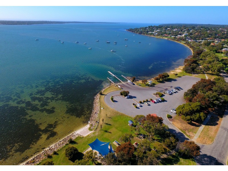 2 Avon Court, Dawesville WA 6211