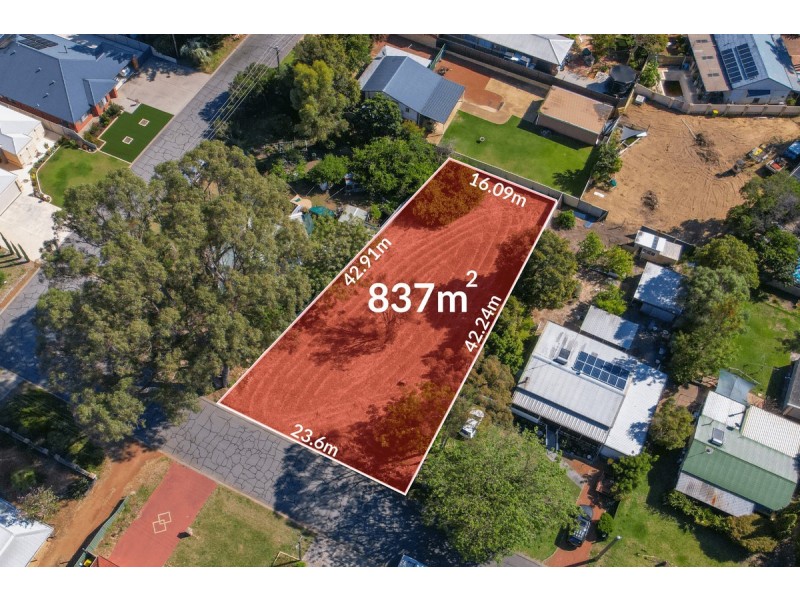 10 Karrul Way, Greenfields WA 6210