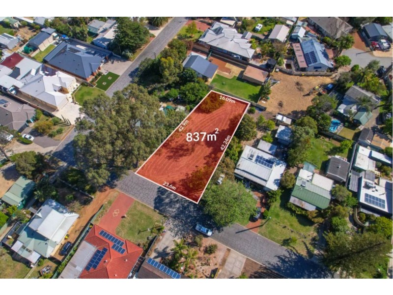 10 Karrul Way, Greenfields WA 6210