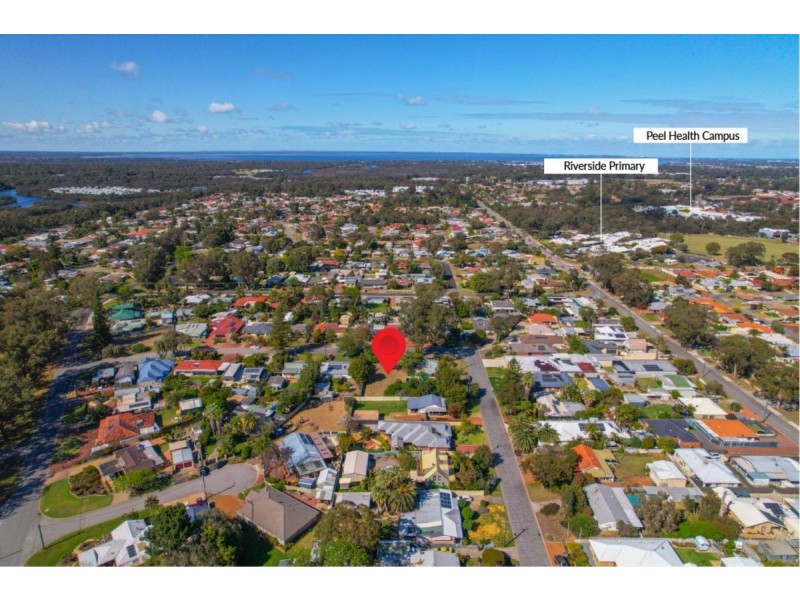 10 Karrul Way, Greenfields WA 6210