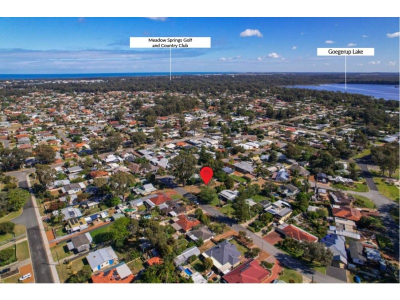 10 Karrul Way, Greenfields WA 6210