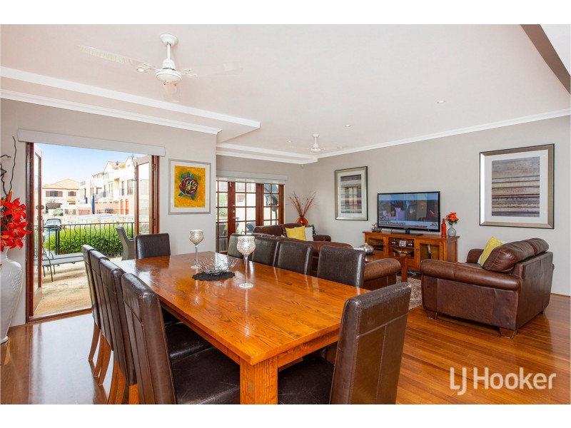 80/18 Port Quays, Wannanup WA 6210