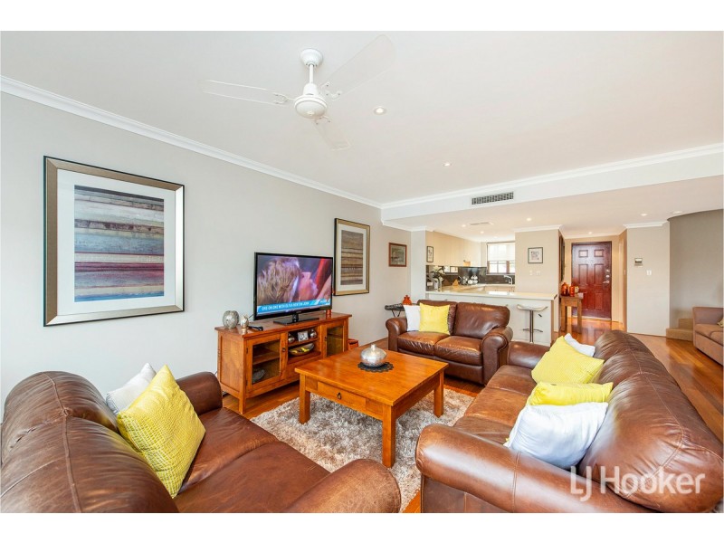 80/18 Port Quays, Wannanup WA 6210