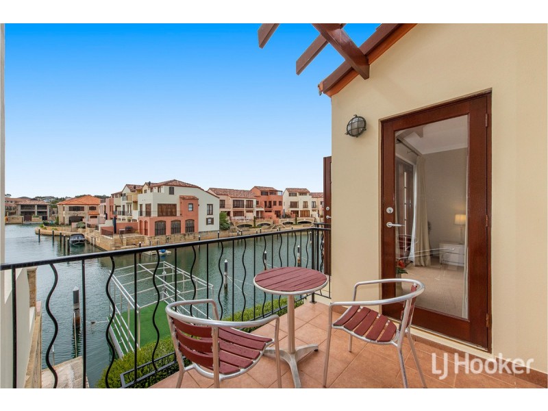 80/18 Port Quays, Wannanup WA 6210
