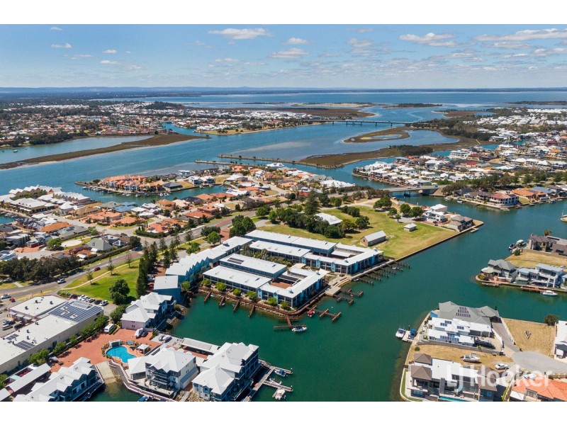67/20 Apollo Place, Halls Head WA 6210