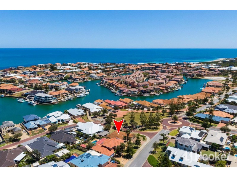 20 Batavia Avenue, Wannanup WA 6210