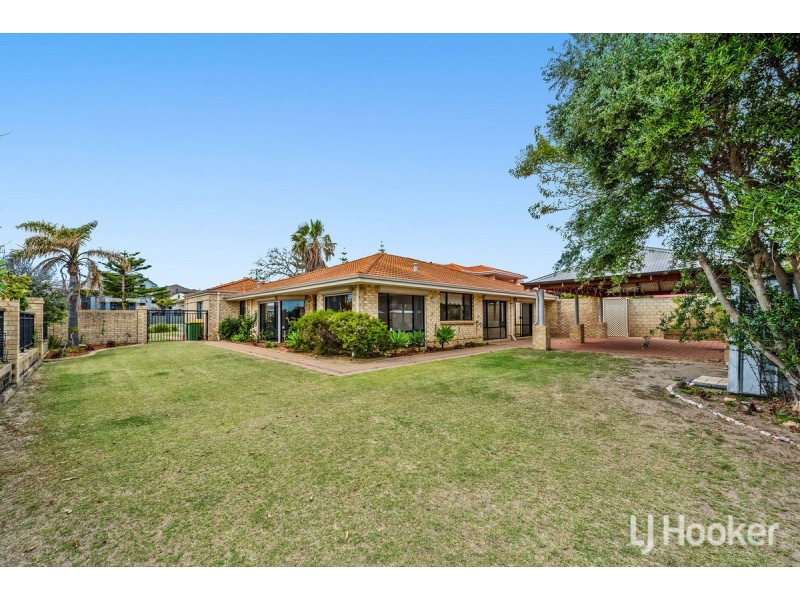 20 Batavia Avenue, Wannanup WA 6210