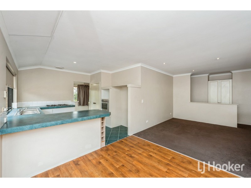 20 Batavia Avenue, Wannanup WA 6210