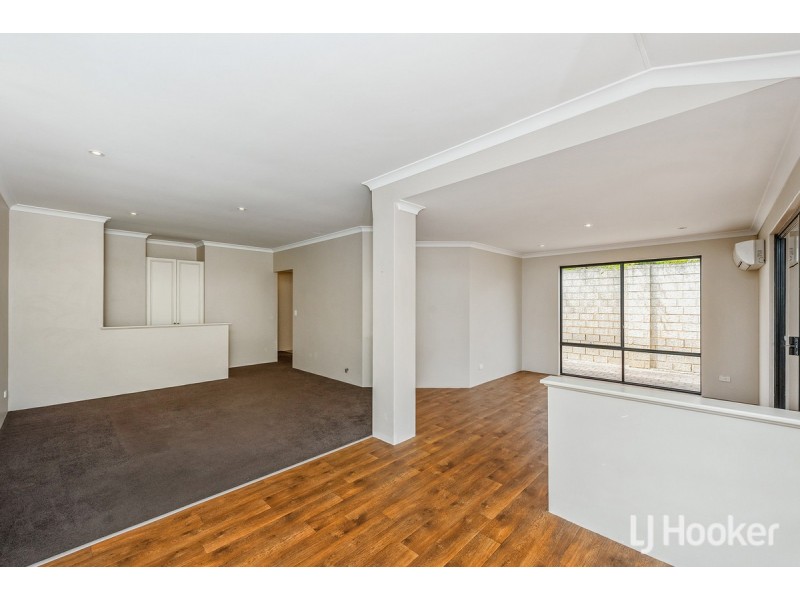 20 Batavia Avenue, Wannanup WA 6210