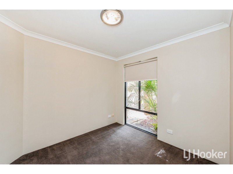 20 Batavia Avenue, Wannanup WA 6210
