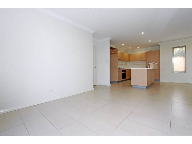 11 Zamia Loop, Wannanup WA 6210