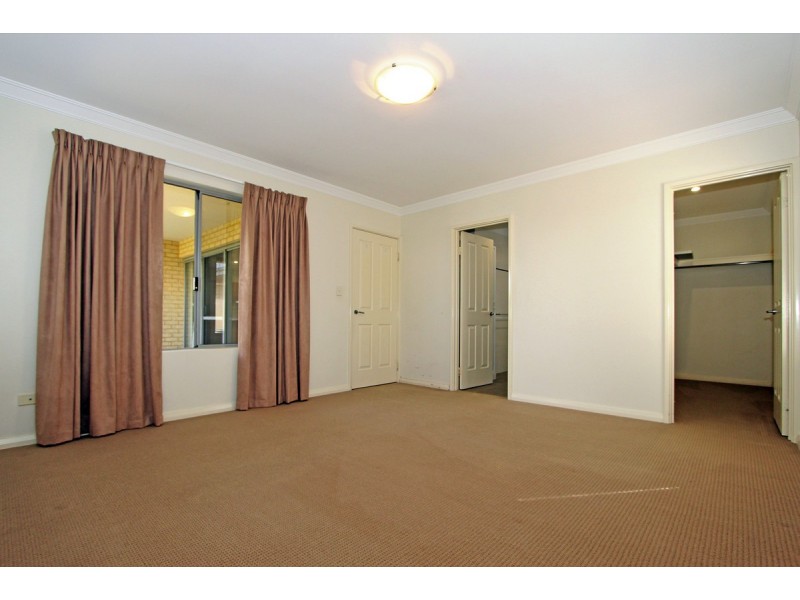 11 Zamia Loop, Wannanup WA 6210