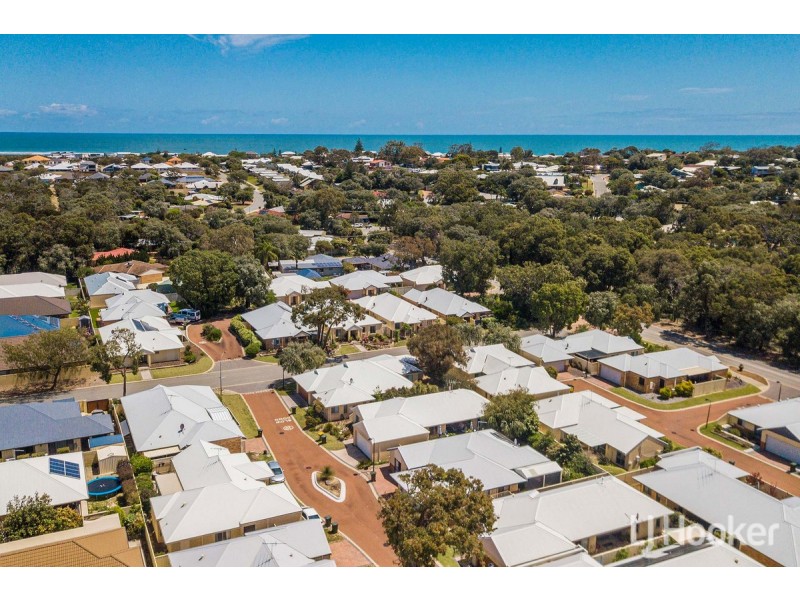 11 Zamia Loop, Wannanup WA 6210