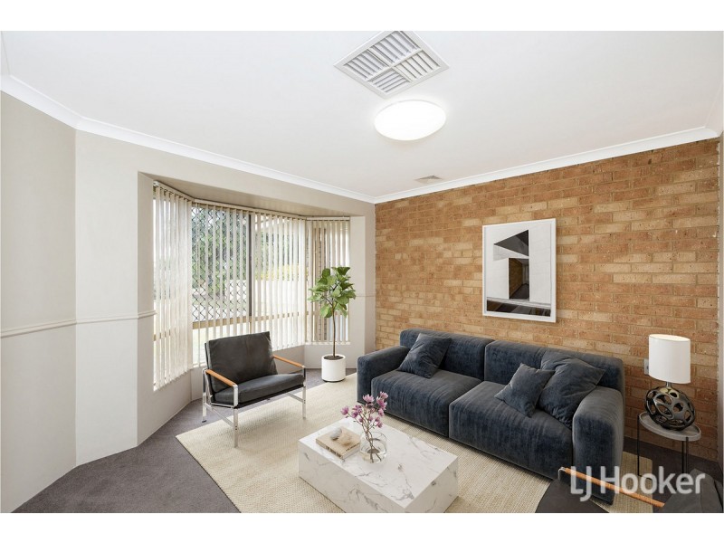 6 Scrubbird Court, Greenfields WA 6210