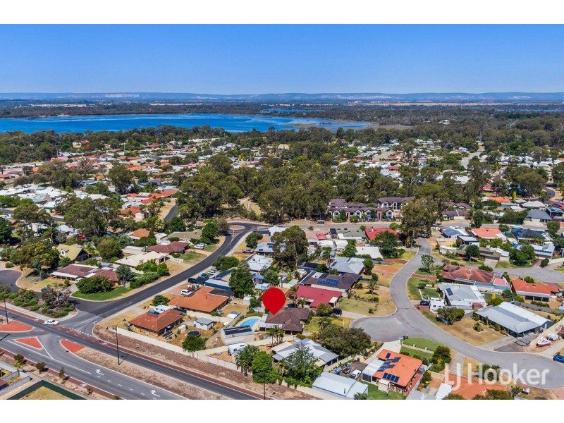 6 Scrubbird Court, Greenfields WA 6210