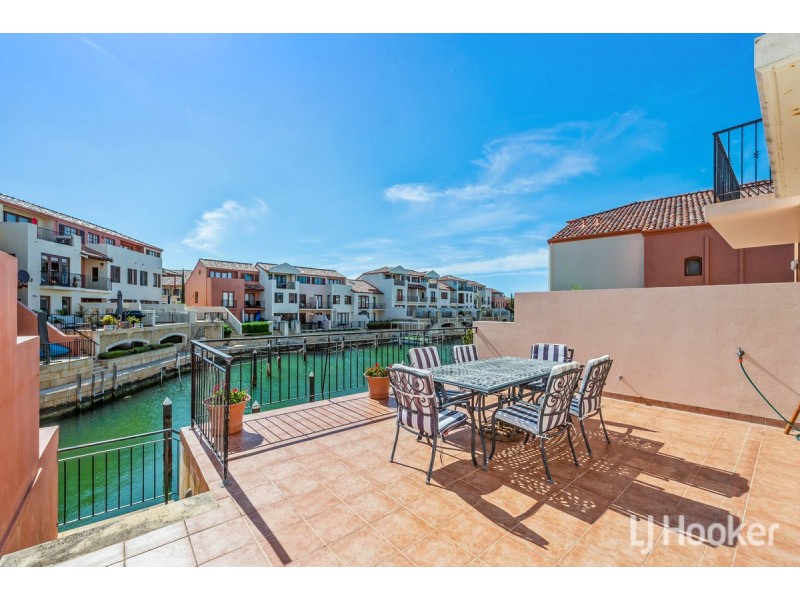 67/18 Port Quays, Wannanup WA 6210