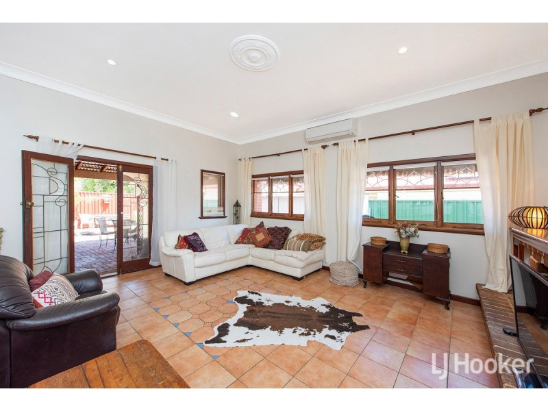 60 Randell Street, Mandurah WA 6210