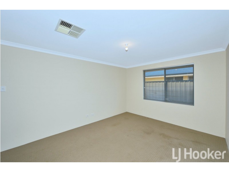 6 Brackenridge Ramble, Meadow Springs WA 6210