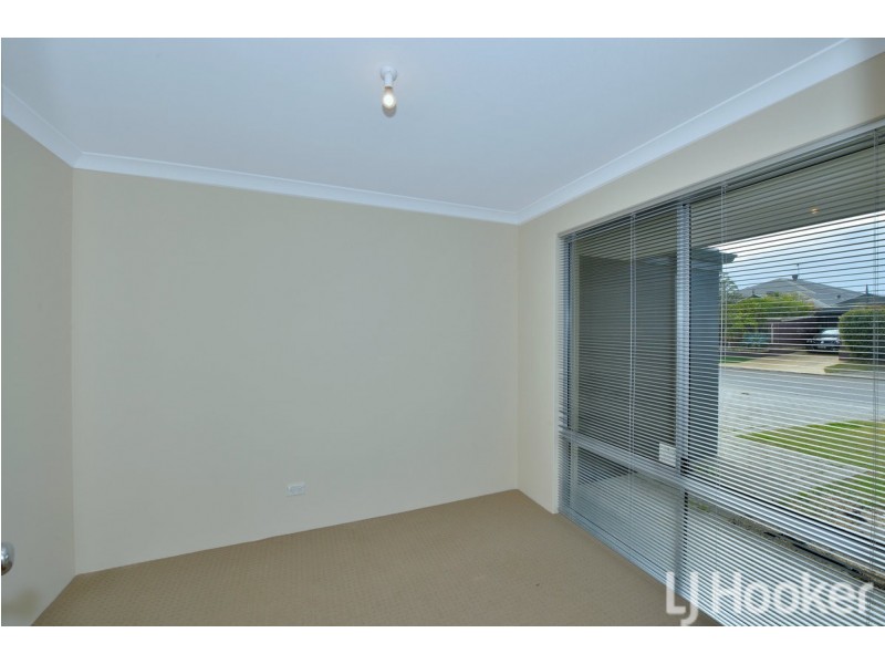 6 Brackenridge Ramble, Meadow Springs WA 6210
