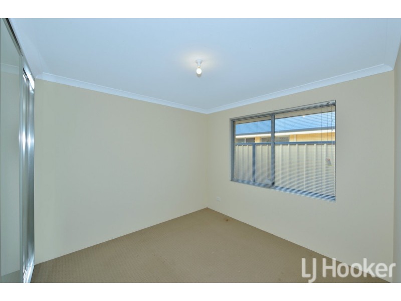 6 Brackenridge Ramble, Meadow Springs WA 6210