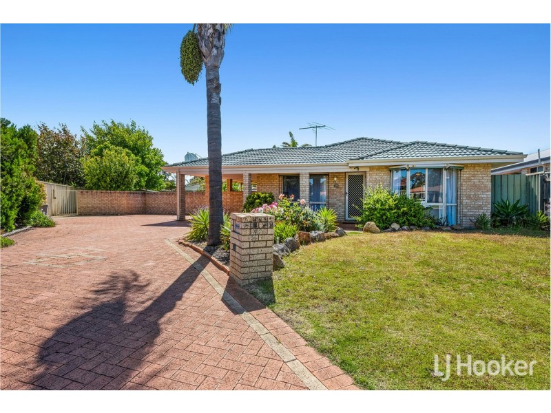 10 Monclair Court, Meadow Springs WA 6210