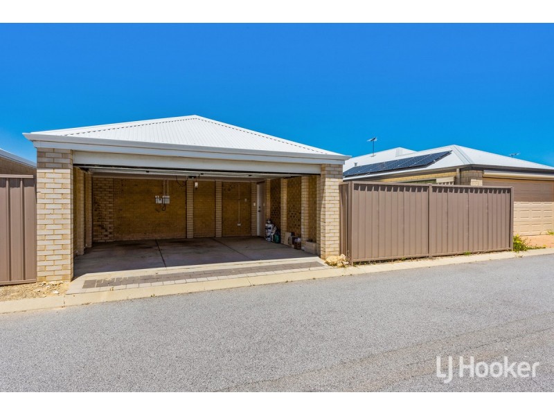 11 Charleston Street, Karnup WA 6176