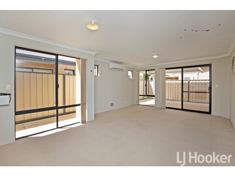 68/27 Meadow Springs Drive, Meadow Springs WA 6210