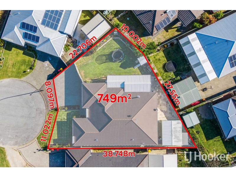 17 Cooeyup Close, Ravenswood WA 6208