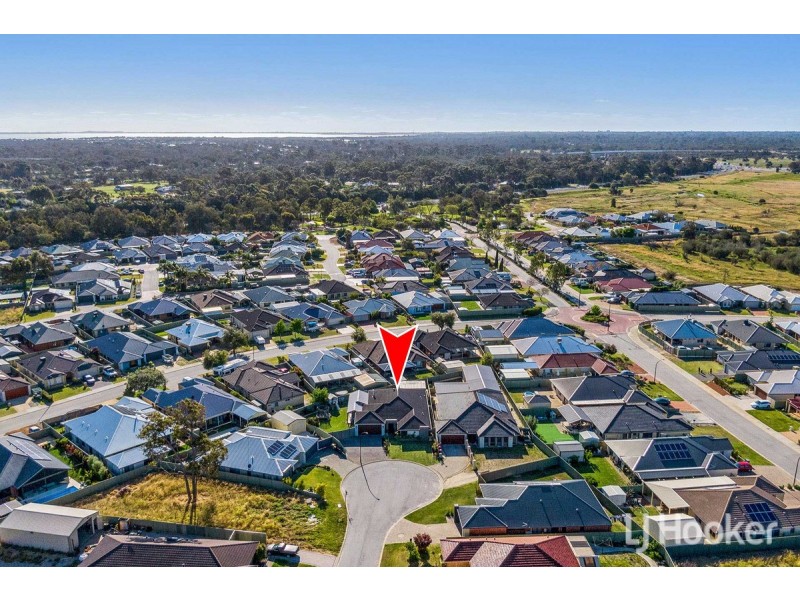 17 Cooeyup Close, Ravenswood WA 6208