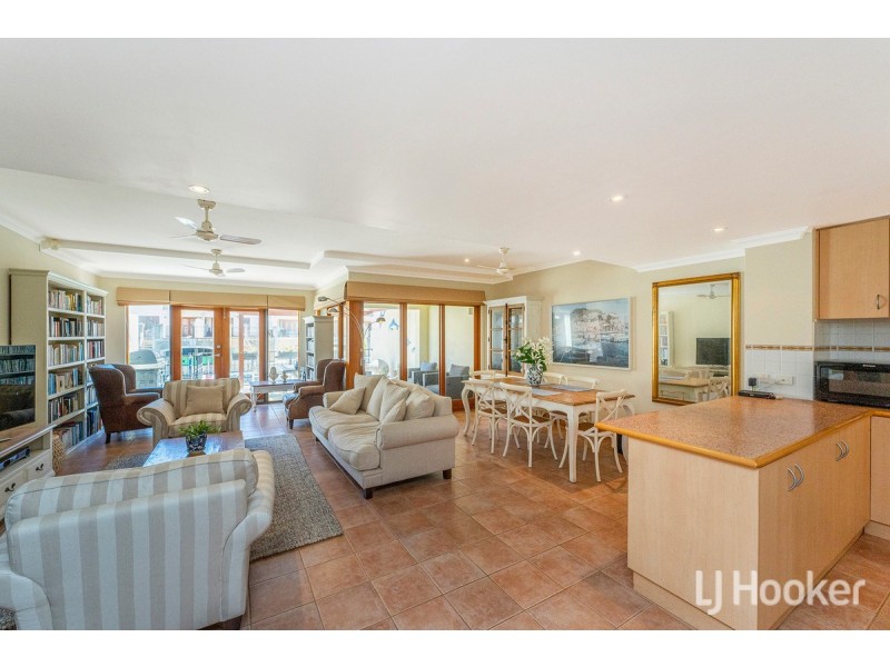 103/18 Port Quays, Wannanup WA 6210