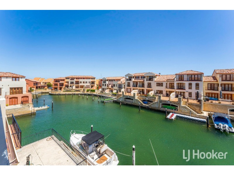 103/18 Port Quays, Wannanup WA 6210