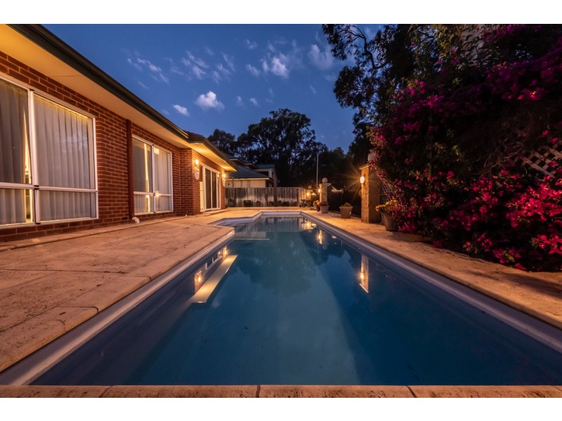 35 Grandmere Parade, Meadow Springs WA 6210