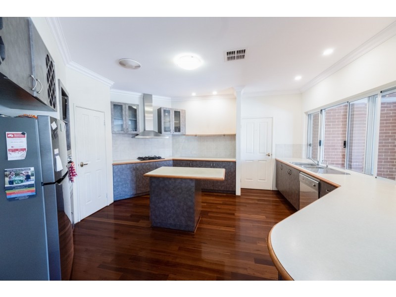 35 Grandmere Parade, Meadow Springs WA 6210