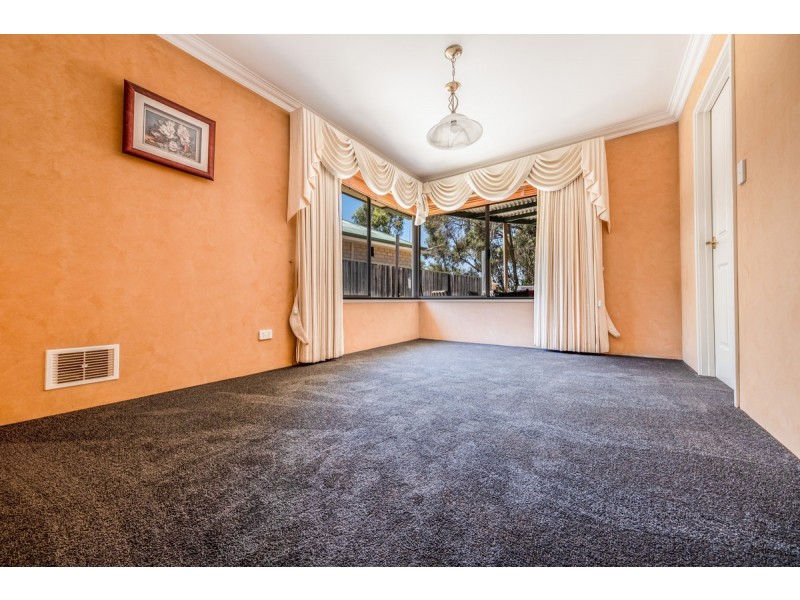 35 Grandmere Parade, Meadow Springs WA 6210