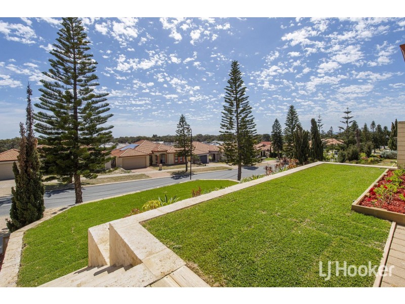54 Northport Boulevard, Wannanup WA 6210