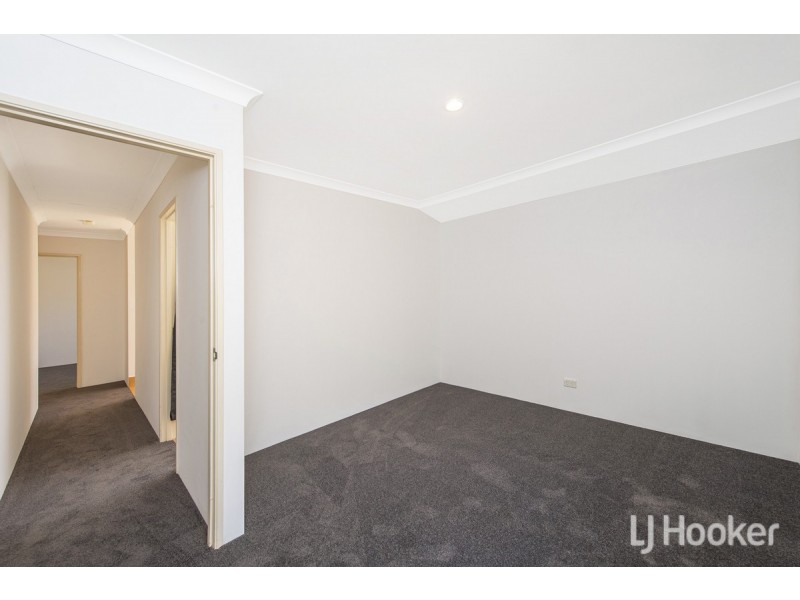 54 Northport Boulevard, Wannanup WA 6210