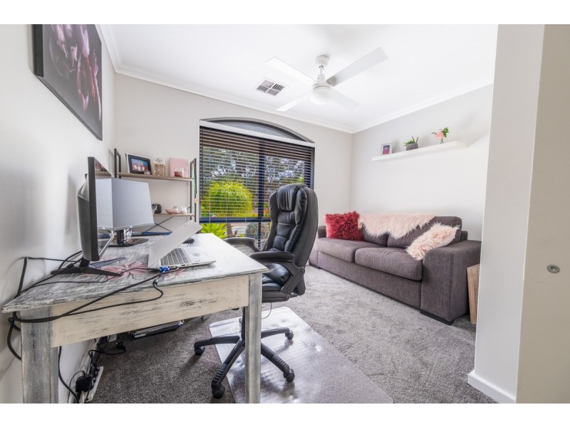 73 Bellavista Parade, Meadow Springs WA 6210