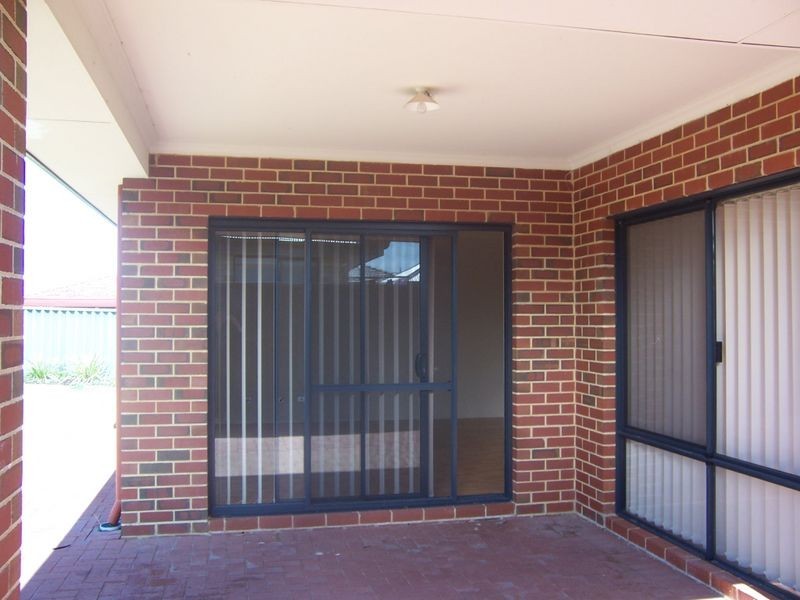 33 Dorado Street, Singleton WA 6175