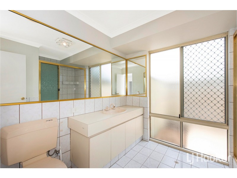 13 Amulla Court, Halls Head WA 6210