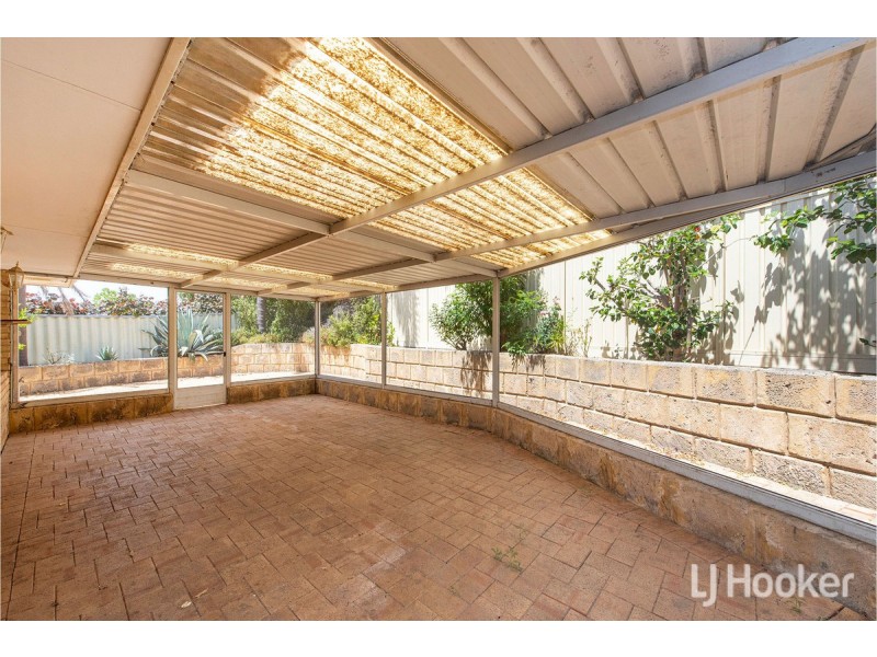 13 Amulla Court, Halls Head WA 6210