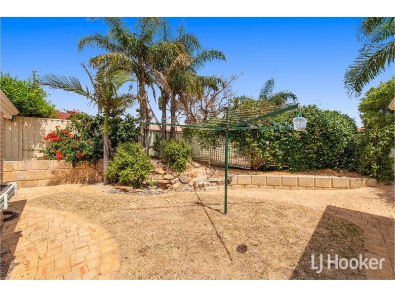 13 Amulla Court, Halls Head WA 6210