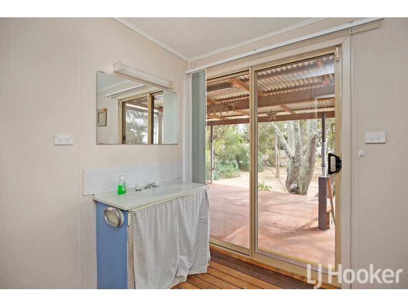 4 Durham Crescent, Dawesville WA 6211