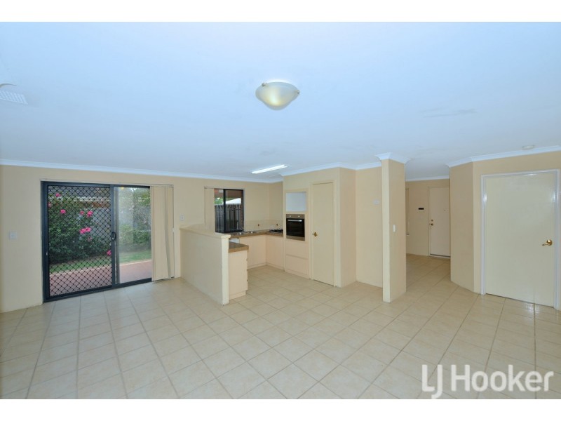 15 Cane Road, Greenfields WA 6210