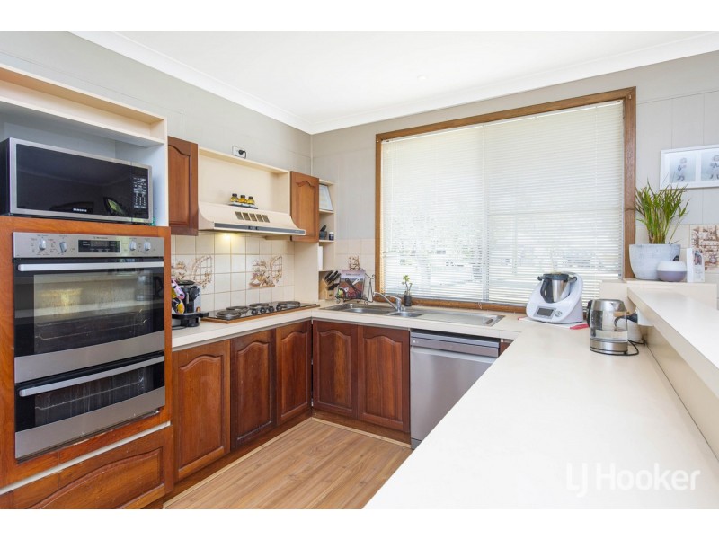 5 Brooking Road, Coodanup WA 6210